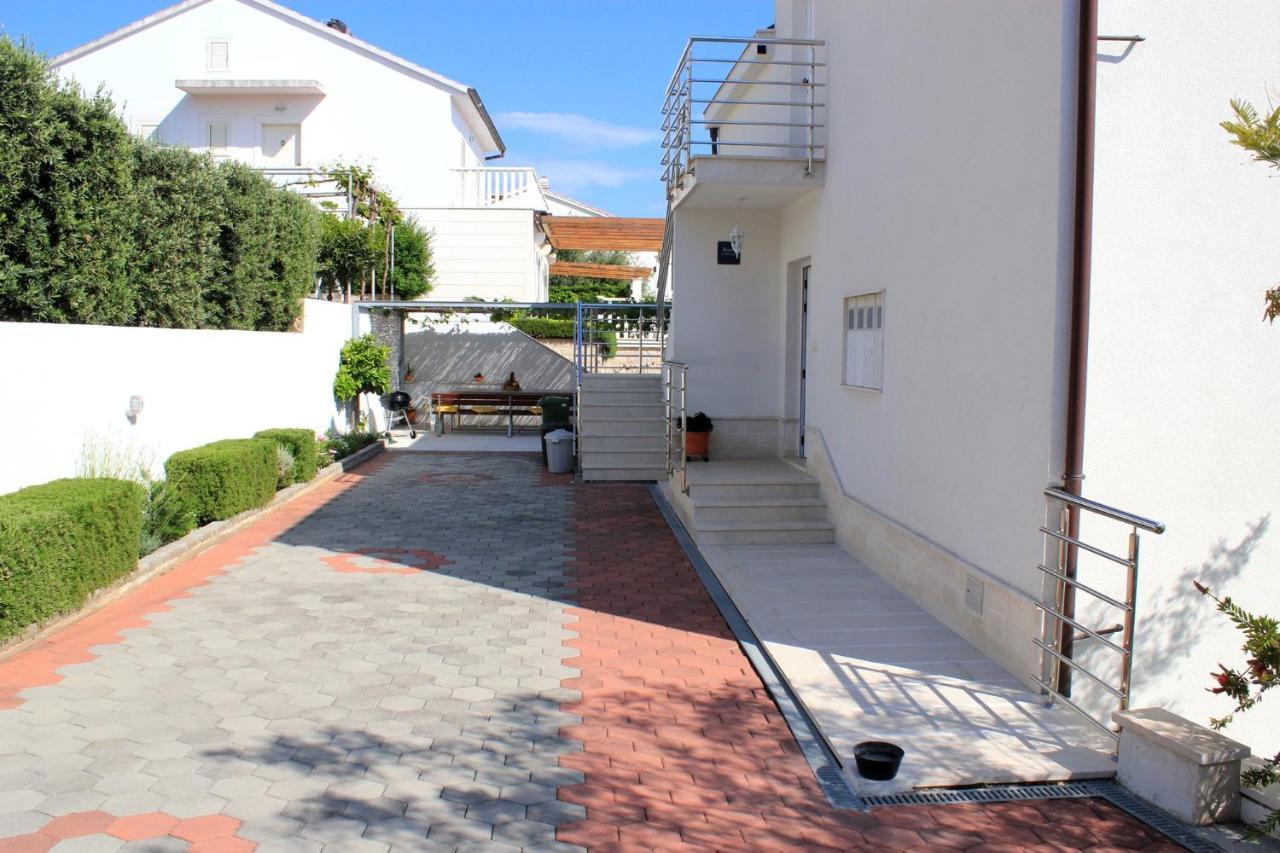 Villa Marta Apartmani Trogir Extérieur photo